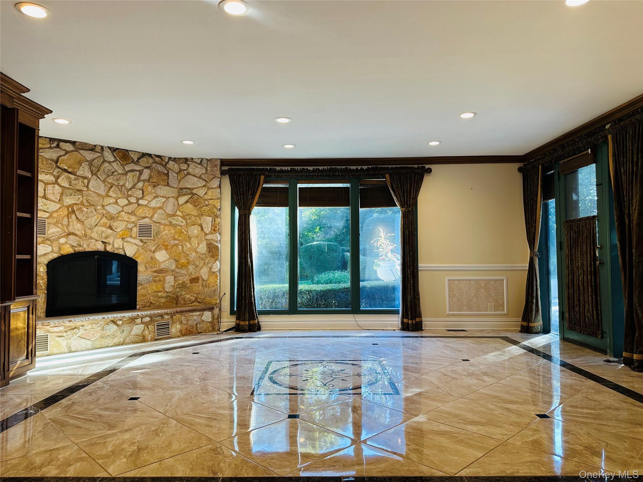 #11 photo, 8 Trusdale Drive, ナッソー郡 Old Westbury , NY 11568