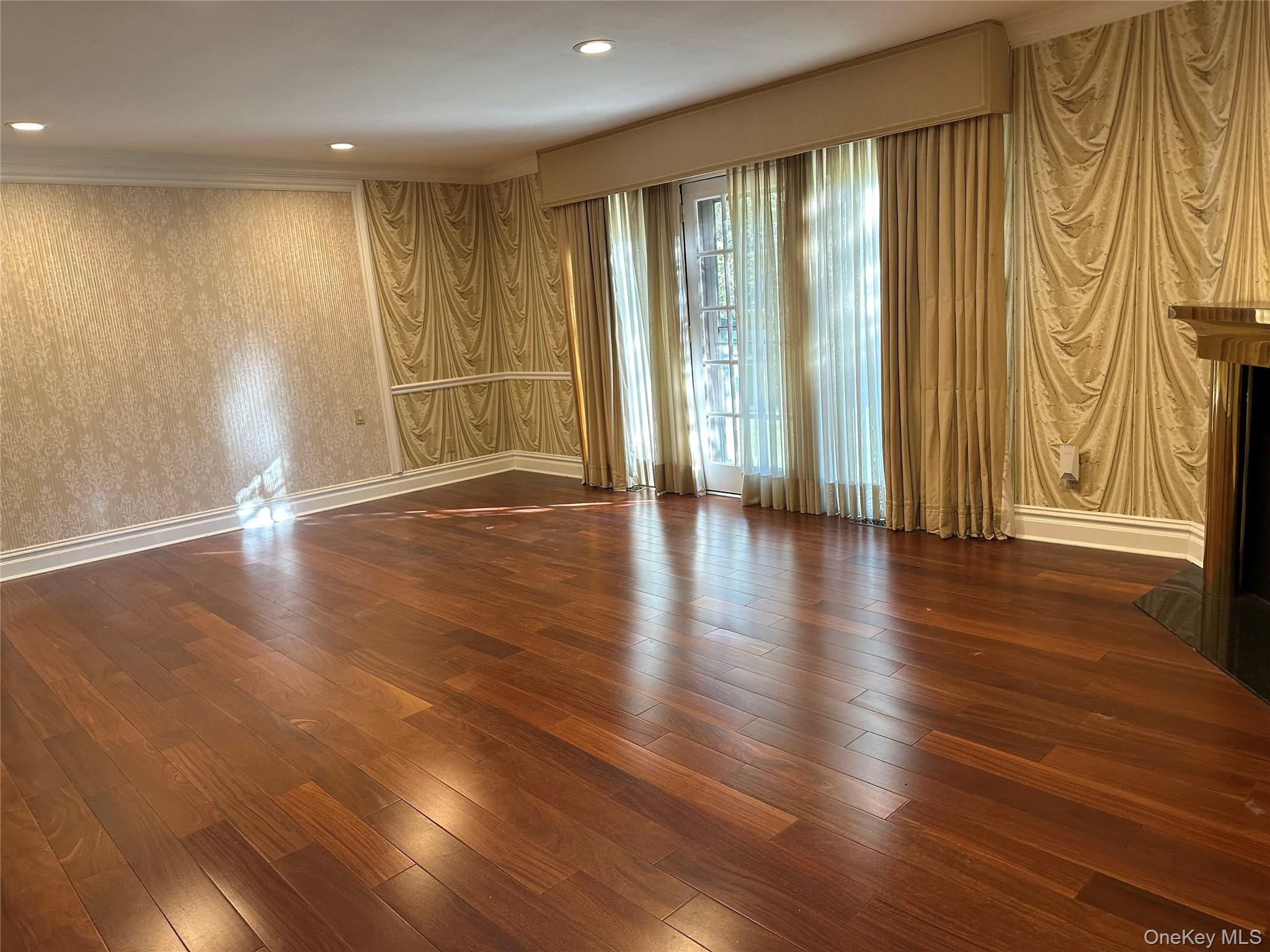 #13 photo, 8 Trusdale Drive, ナッソー郡 Old Westbury , NY 11568