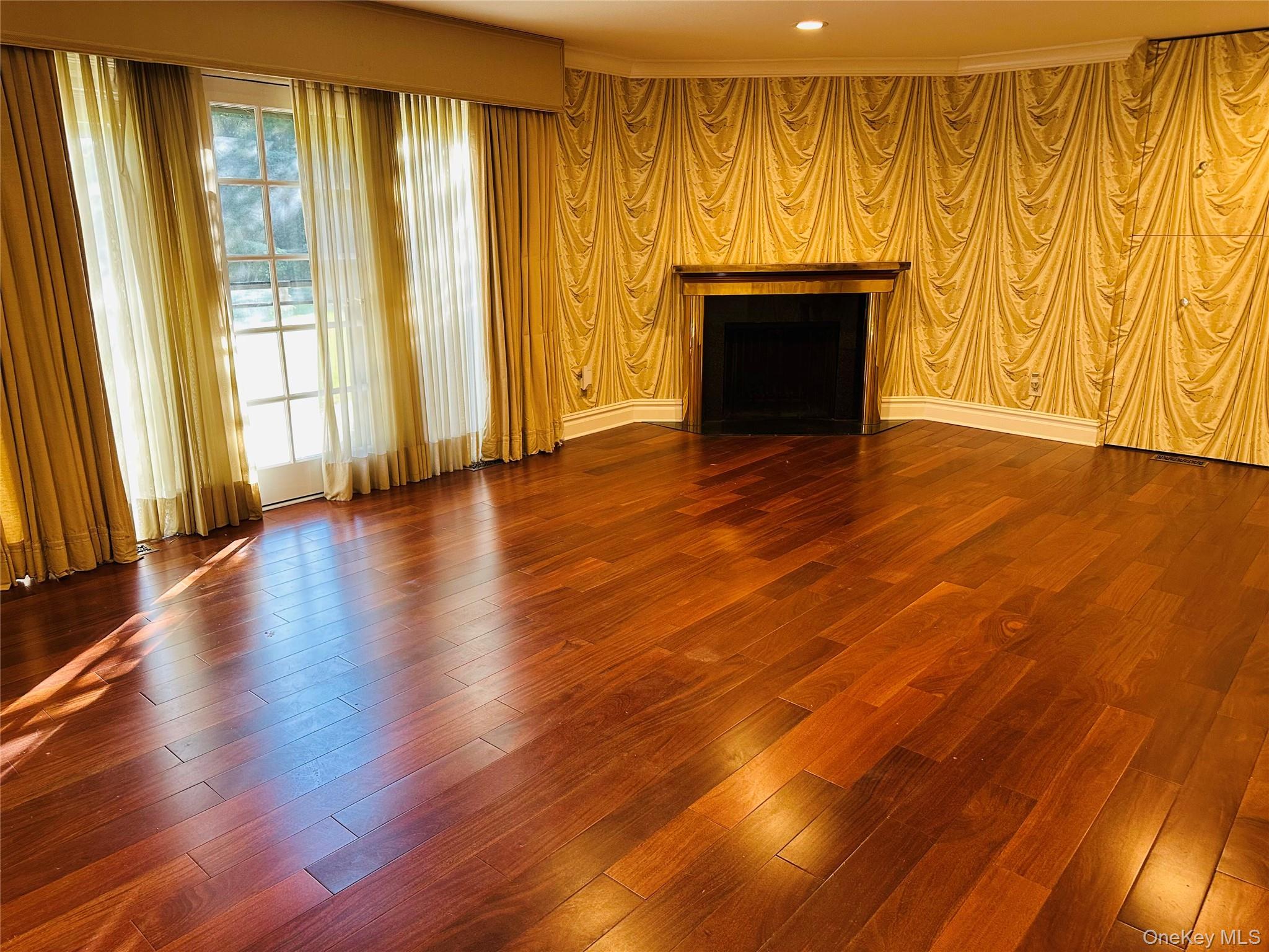 #14 photo, 8 Trusdale Drive, ナッソー郡 Old Westbury , NY 11568