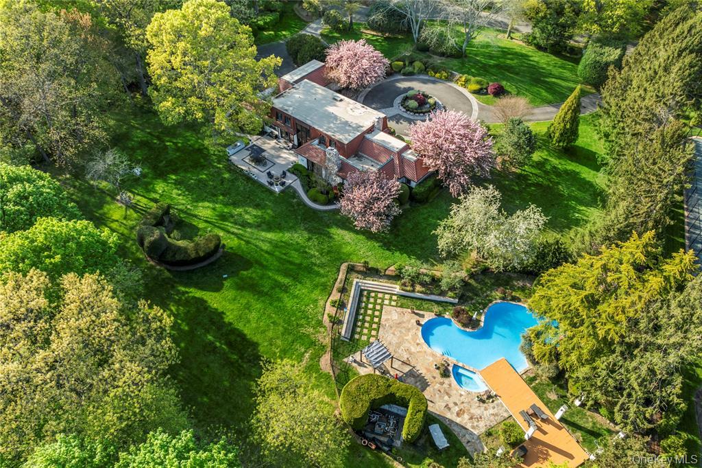 #19 photo, 8 Trusdale Drive, ナッソー郡 Old Westbury , NY 11568