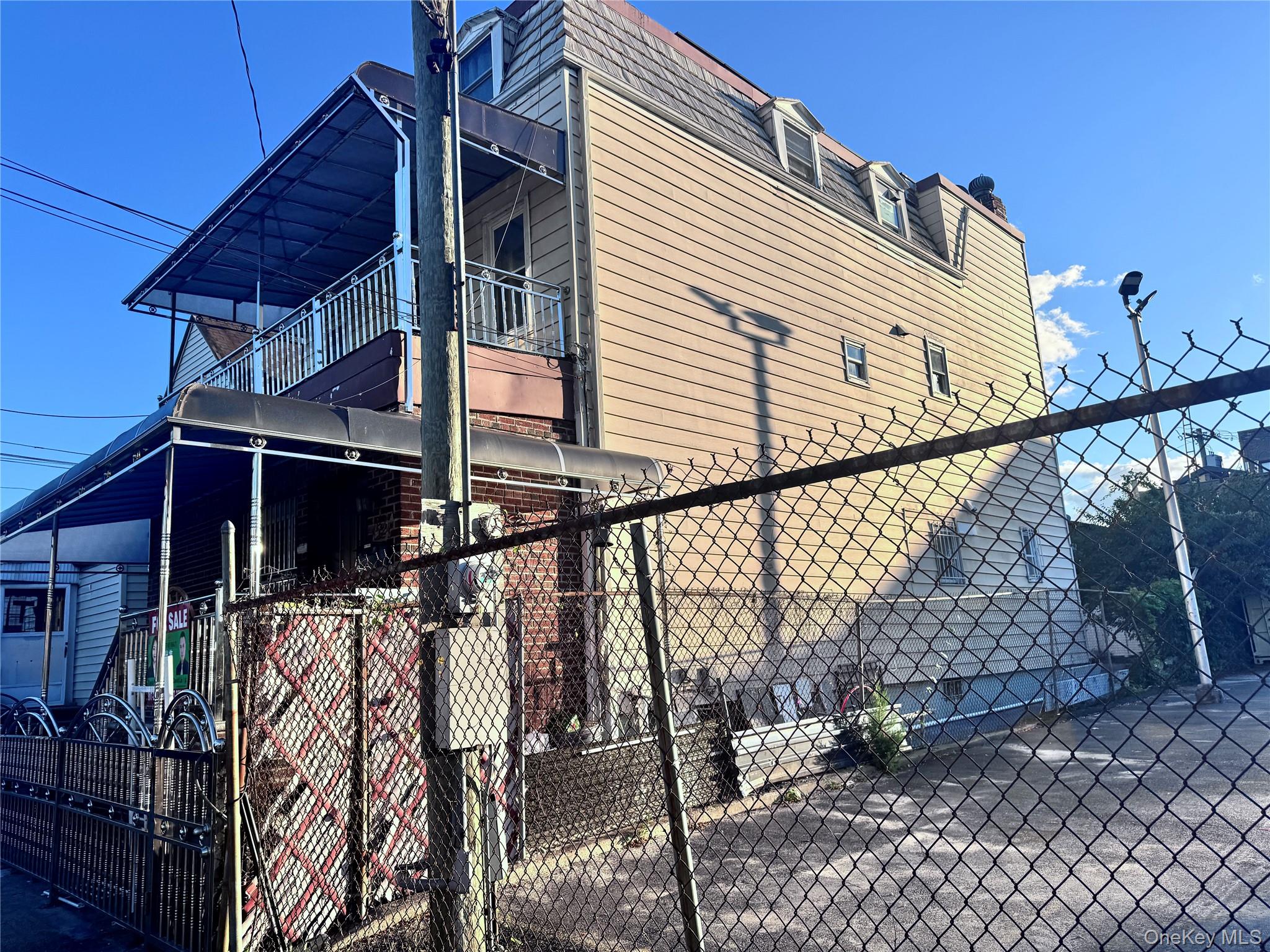 #4 photo, 45-24 Burling Street, Flushing , NY 11355