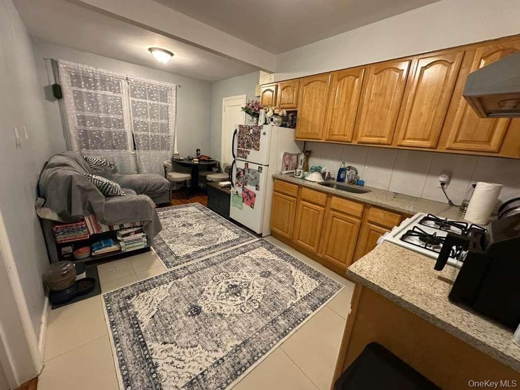 #8 photo, 6-20 127th Street, クイーンズ区 College Point , NY 11356