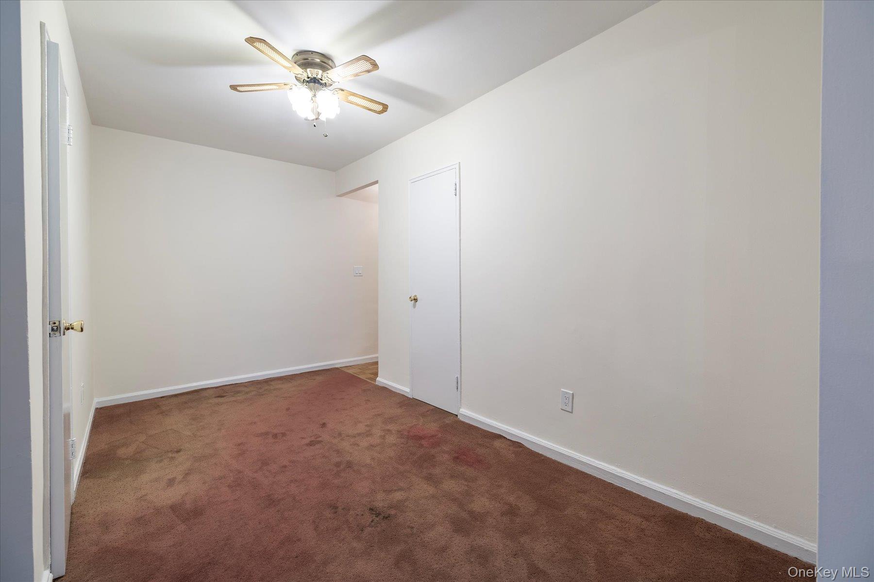 #11 photo, 280 Atlantic Avenue, ナッソー郡 East Rockaway , NY 11518