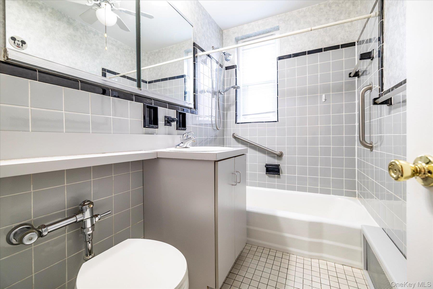 #14 photo, 280 Atlantic Avenue, ナッソー郡 East Rockaway , NY 11518