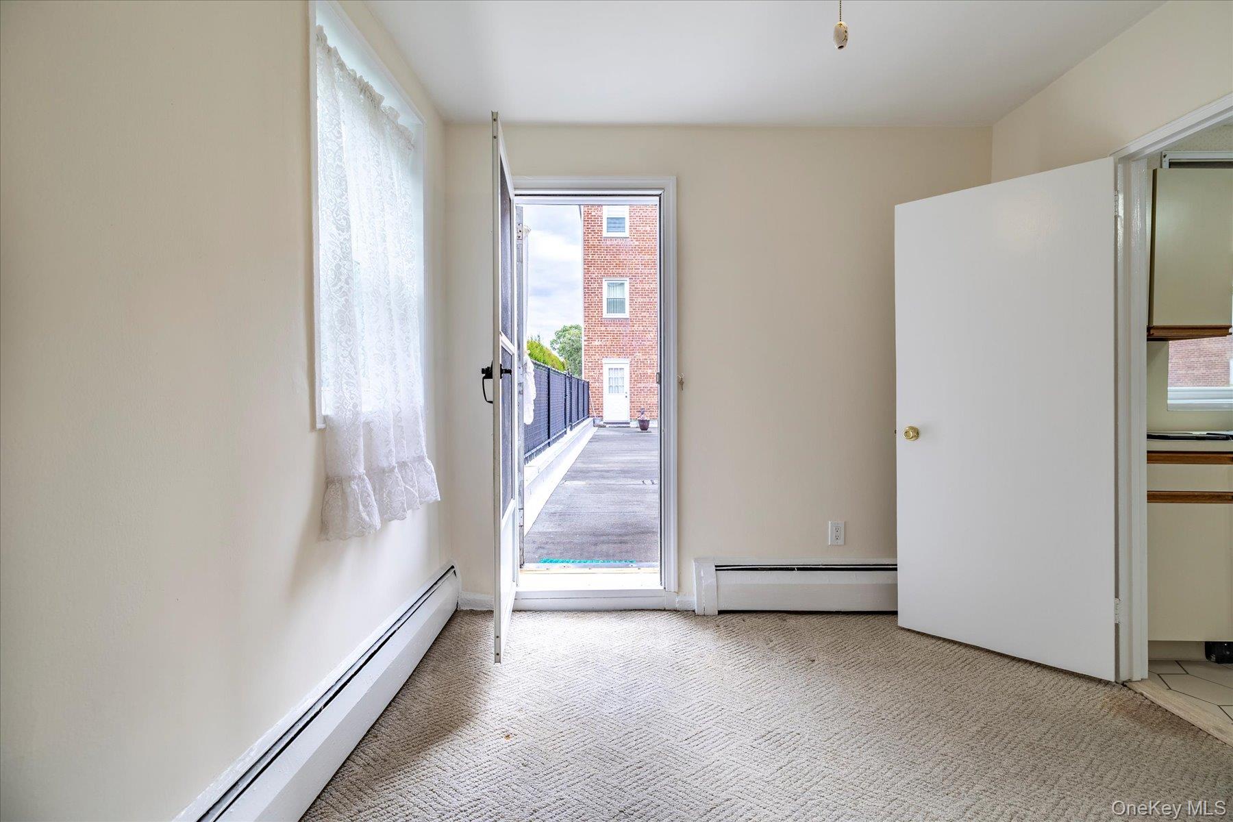 #17 photo, 280 Atlantic Avenue, ナッソー郡 East Rockaway , NY 11518