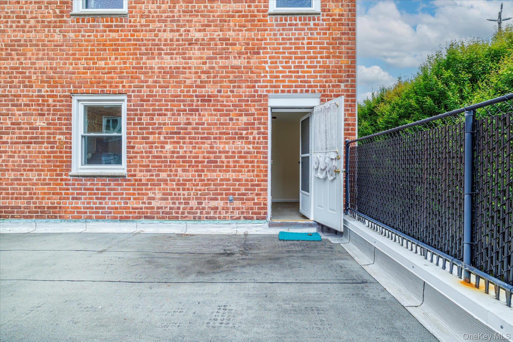 #18 photo, 280 Atlantic Avenue, ナッソー郡 East Rockaway , NY 11518