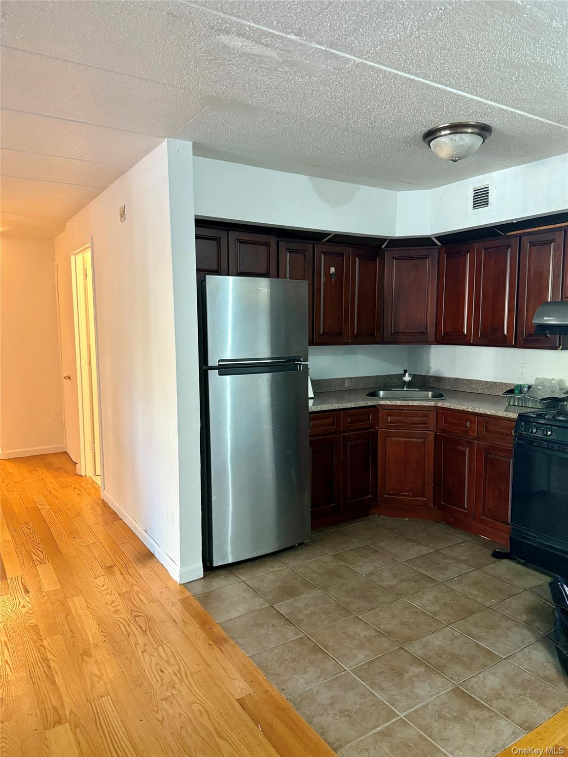 #5 photo, 13446 Maple Avenue, クイーンズ区 Flushing , NY 11355