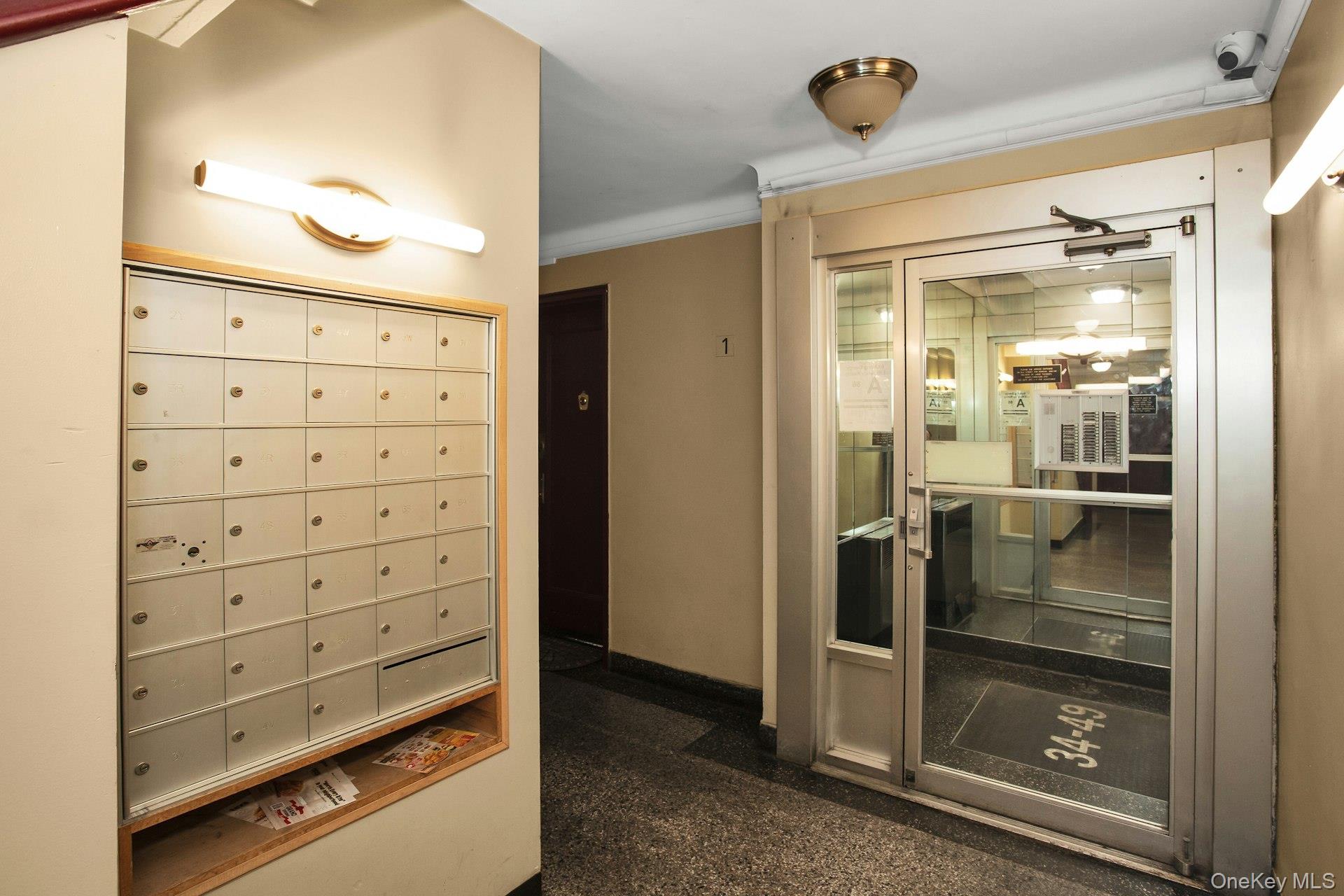 #14 photo, 34-49 81st Street, クイーンズ区 Jackson Heights , NY 11372