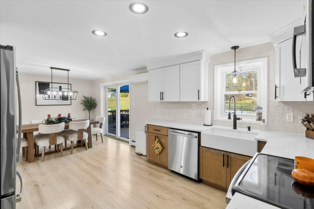 #14 photo, 11 Mountain View Way, Hoosick Falls , NY 12090