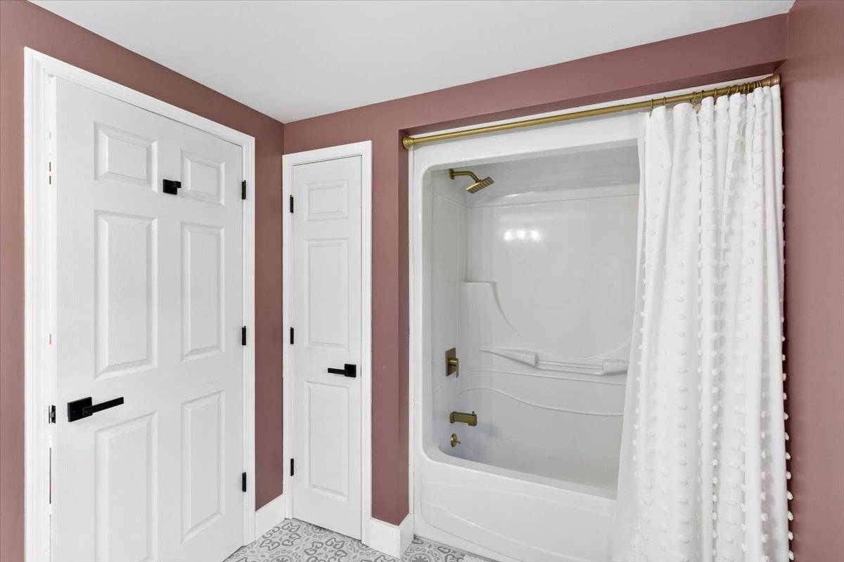 #40 photo, 11 Mountain View Way, Hoosick Falls , NY 12090