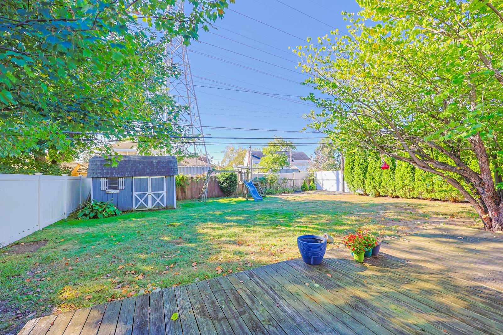 #18 photo, 84 Cornflower Rd, Levittown , NY 11756