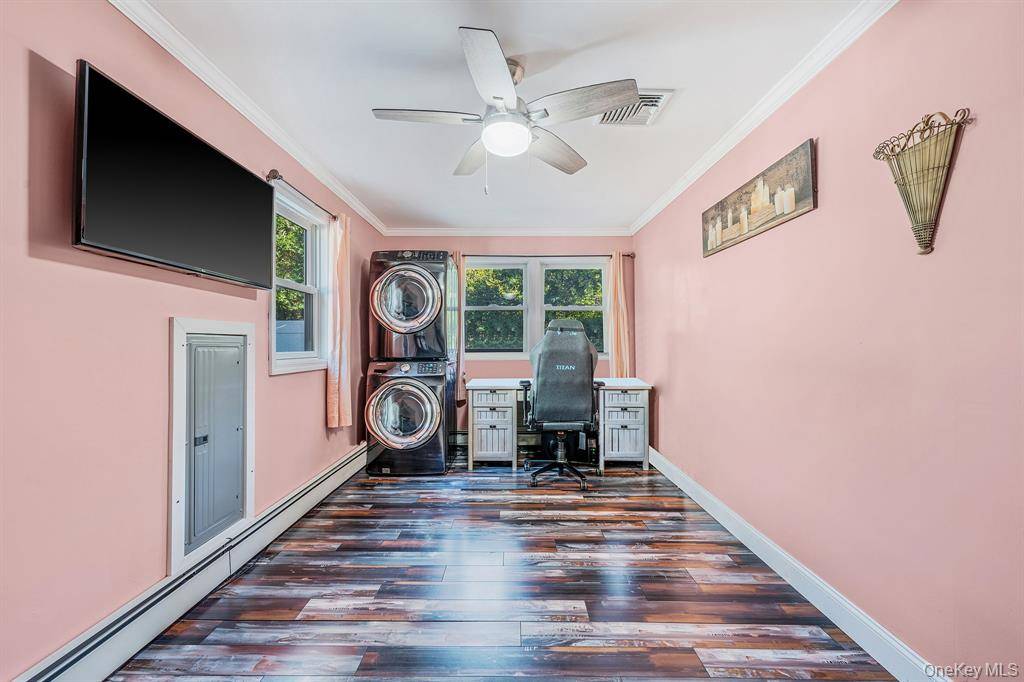 #16 photo, 32 Pine Tree St, サフォーク郡 Shirley , NY 11967