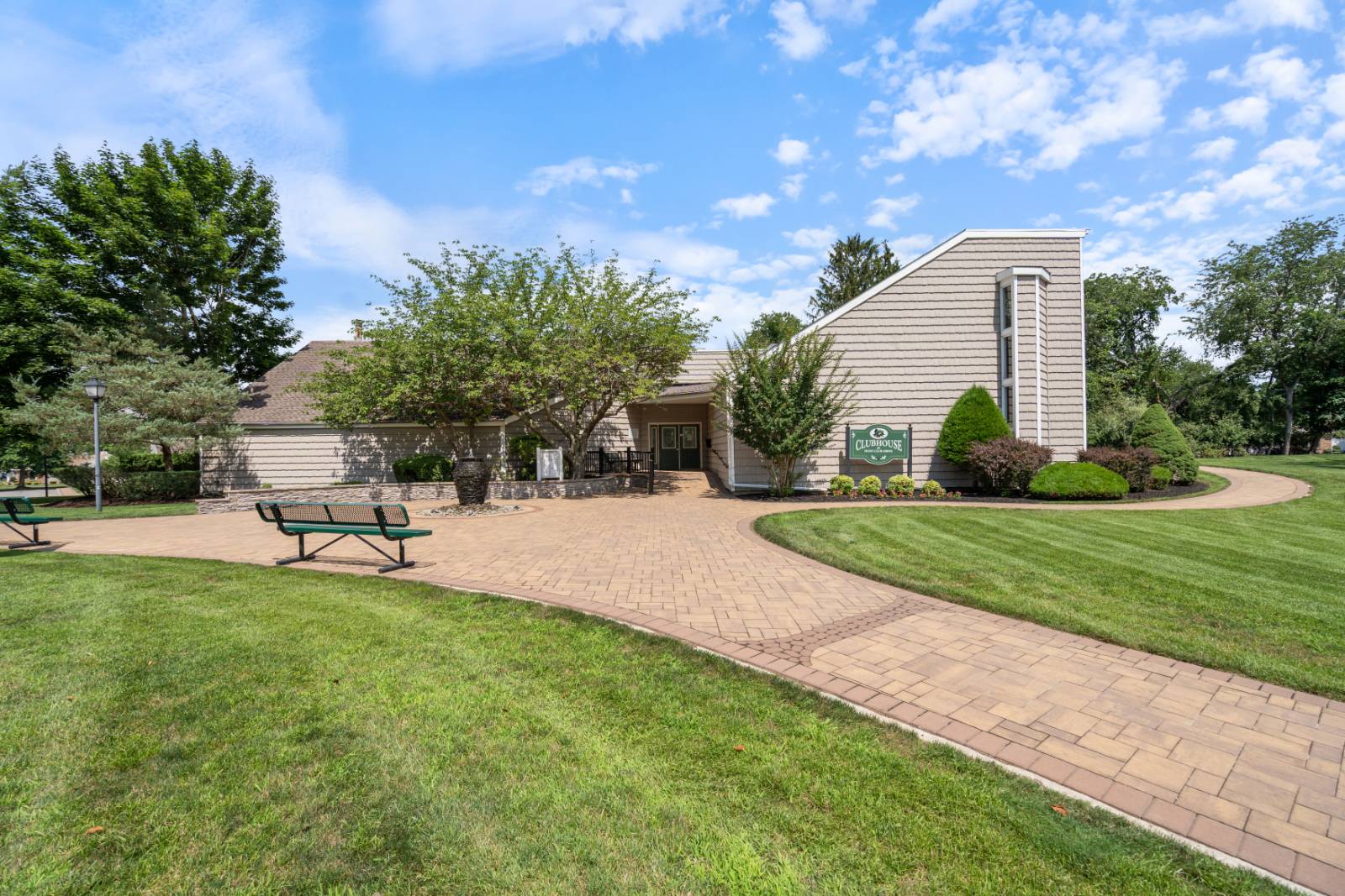 #36 photo, 6 Doe Path, サフォーク郡 Coram , NY 11727