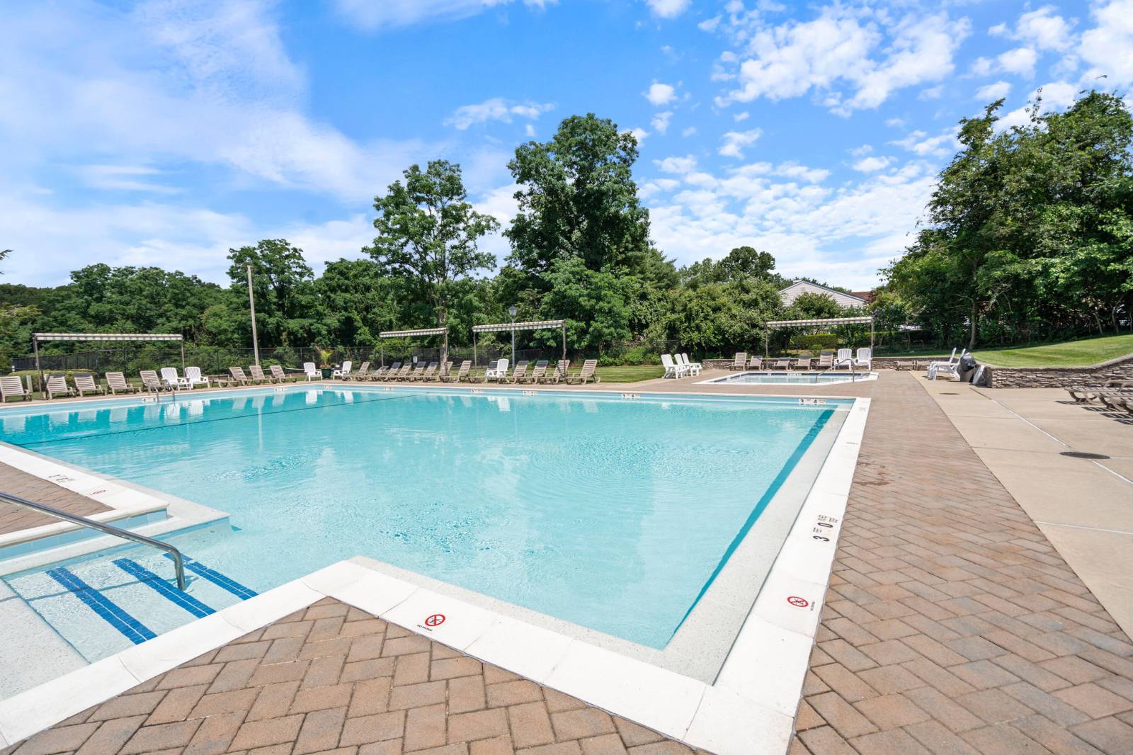 #37 photo, 6 Doe Path, サフォーク郡 Coram , NY 11727