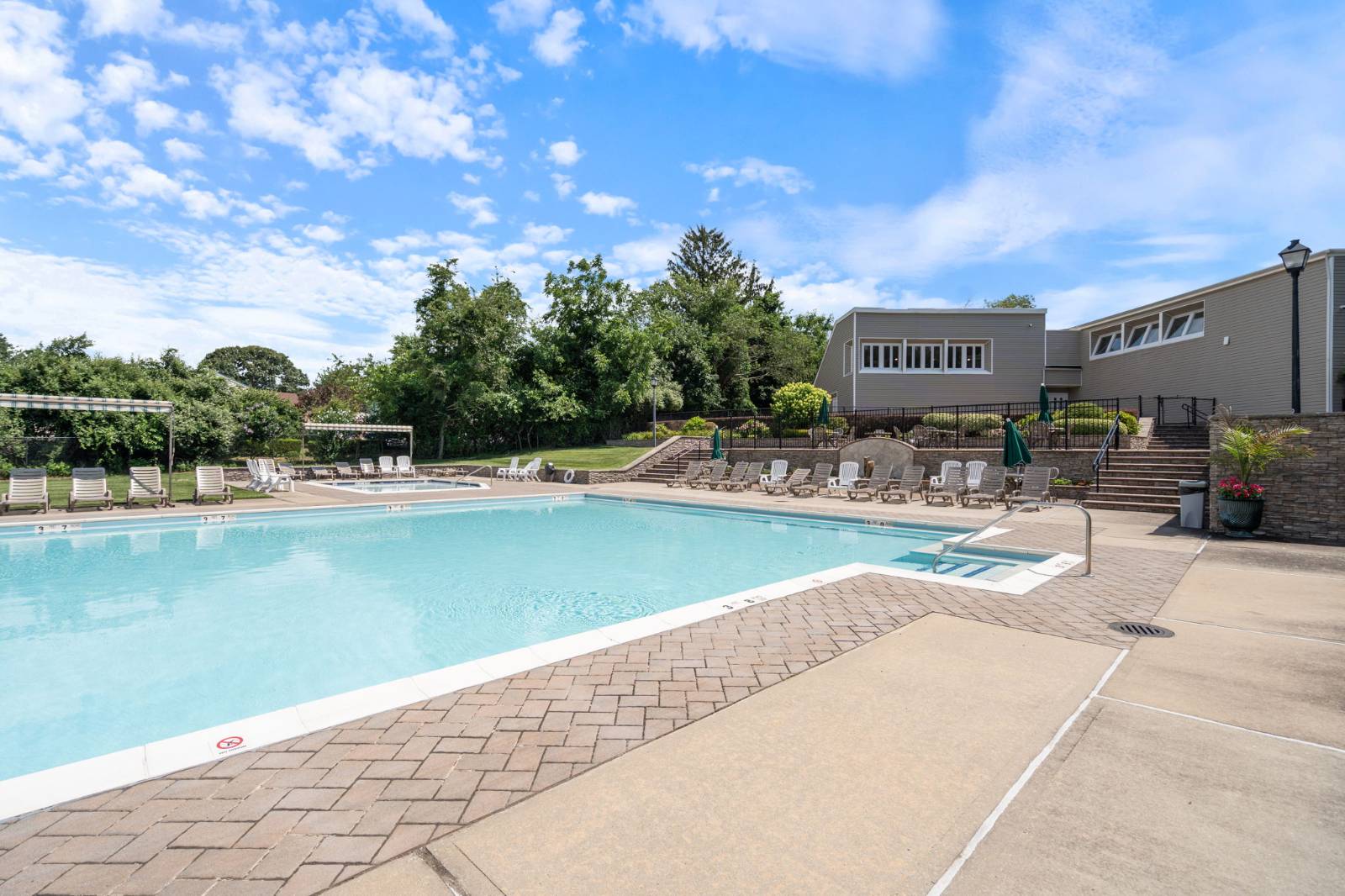 #39 photo, 6 Doe Path, サフォーク郡 Coram , NY 11727