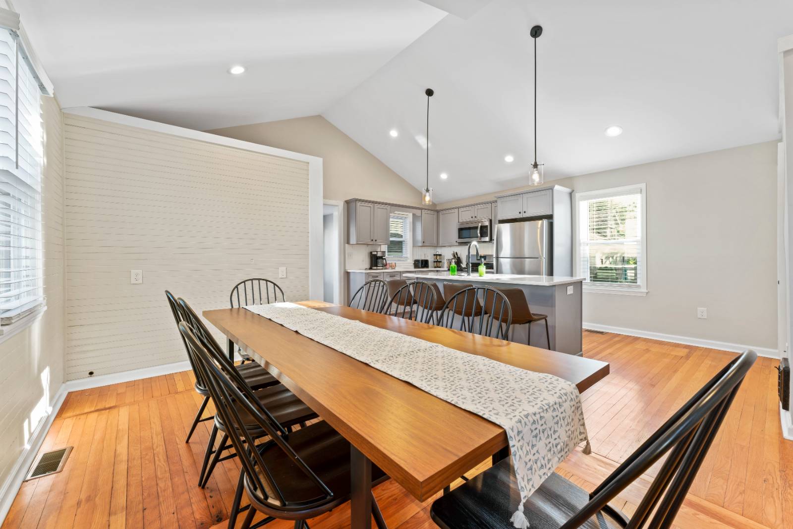 #13 photo, 22 Lincoln Ave, #1, Saratoga Springs , NY 12866