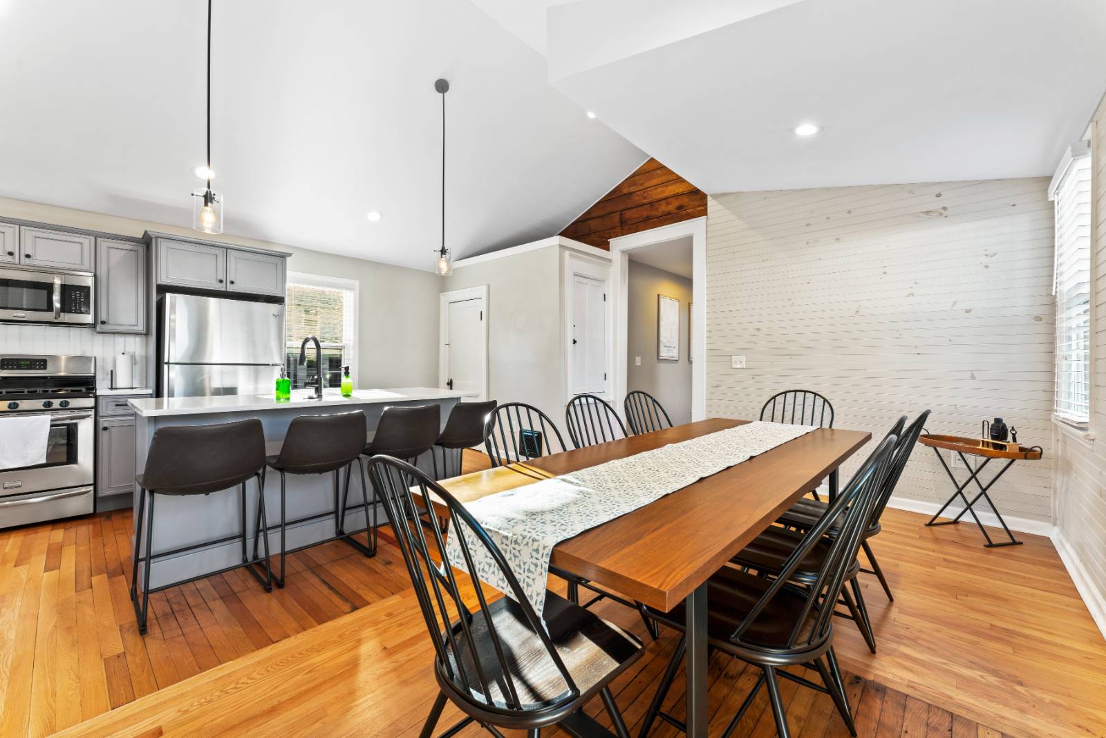 #14 photo, 22 Lincoln Ave, #1, Saratoga Springs , NY 12866