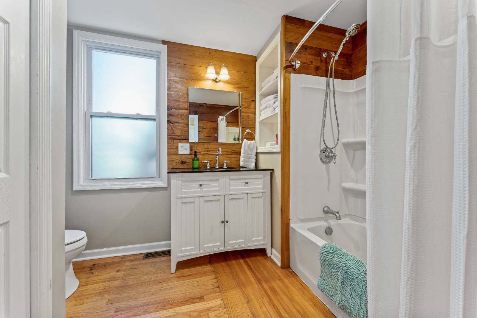 #9 photo, 22 Lincoln Ave, #1, Saratoga Springs , NY 12866