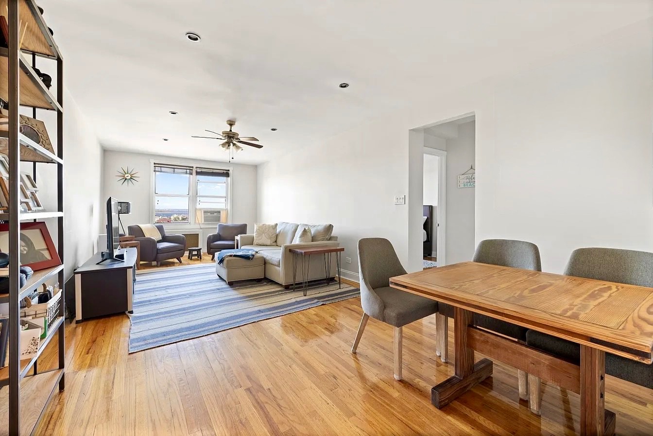 #1 photo, 123-10 Ocean Promanade, # 7 N, Rockaway Park , NY 11694