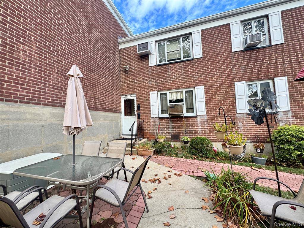 #2 photo, 224-20 Manor Road, Unit #9-1, クイーンズ区 Queens Village , NY 11427