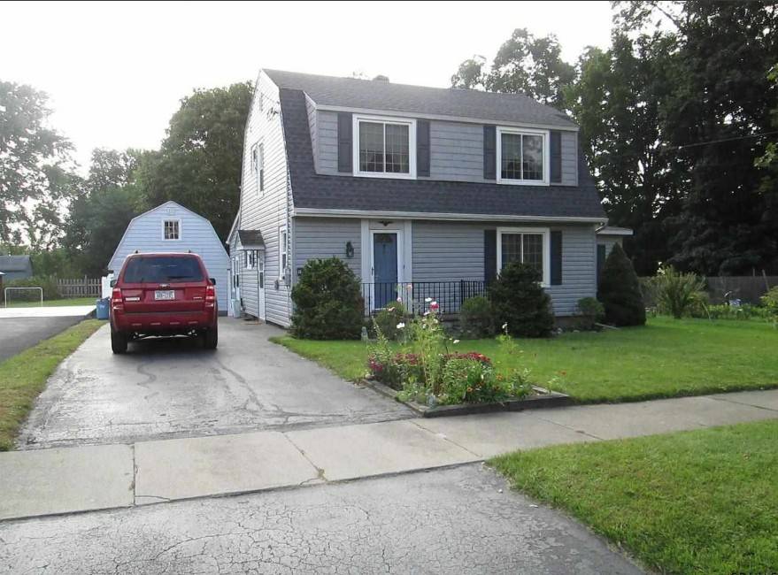 #1 photo, 11 KINGSBURY AVENUE, SAINT JOHNSBURY , NY 14304