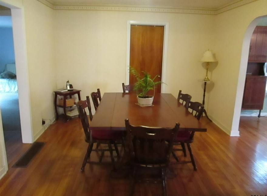 #7 photo, 11 KINGSBURY AVENUE, SAINT JOHNSBURY , NY 14304