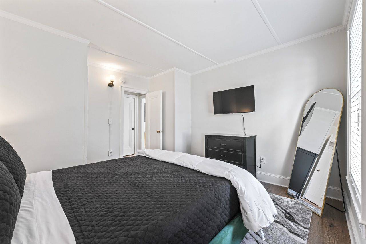 #12 photo, 42 George Street, Saratoga Springs , NY 12866