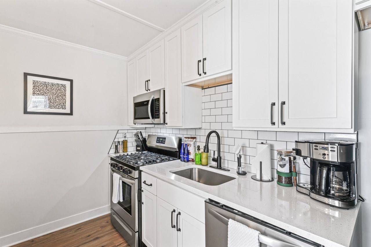 #2 photo, 42 George Street, Saratoga Springs , NY 12866