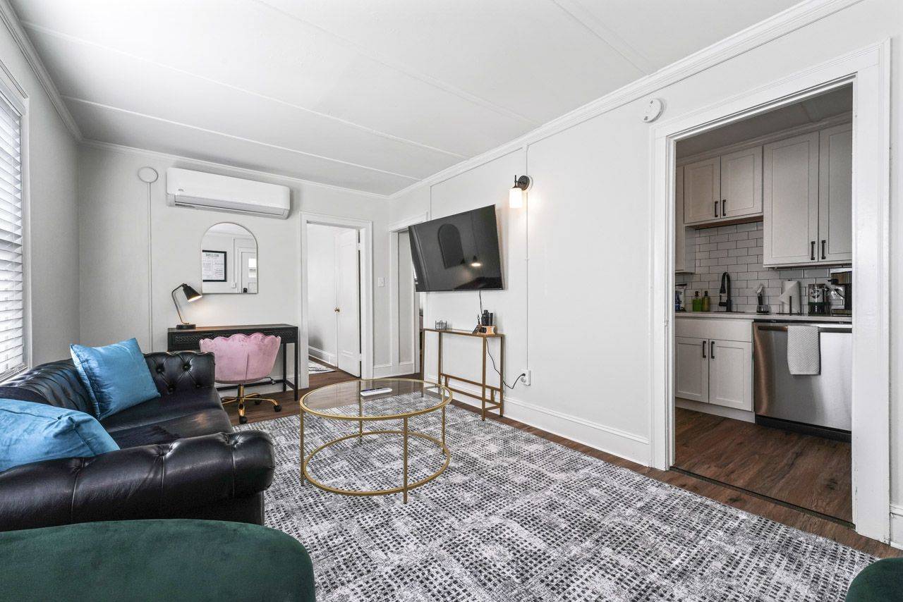 #7 photo, 42 George Street, Saratoga Springs , NY 12866