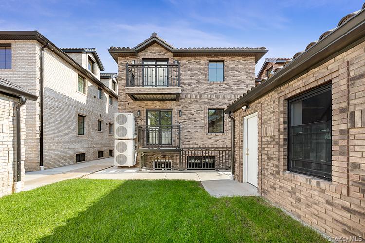 #4 photo, 3832 215th Street, Bayside , NY 11361