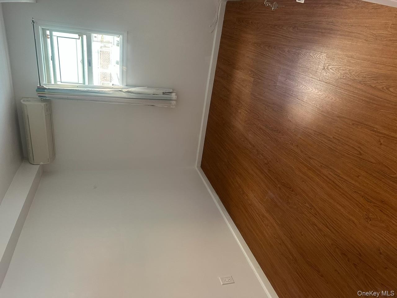 #2 photo, 144-23 68th Drive, クイーンズ区 Flushing , NY 11367