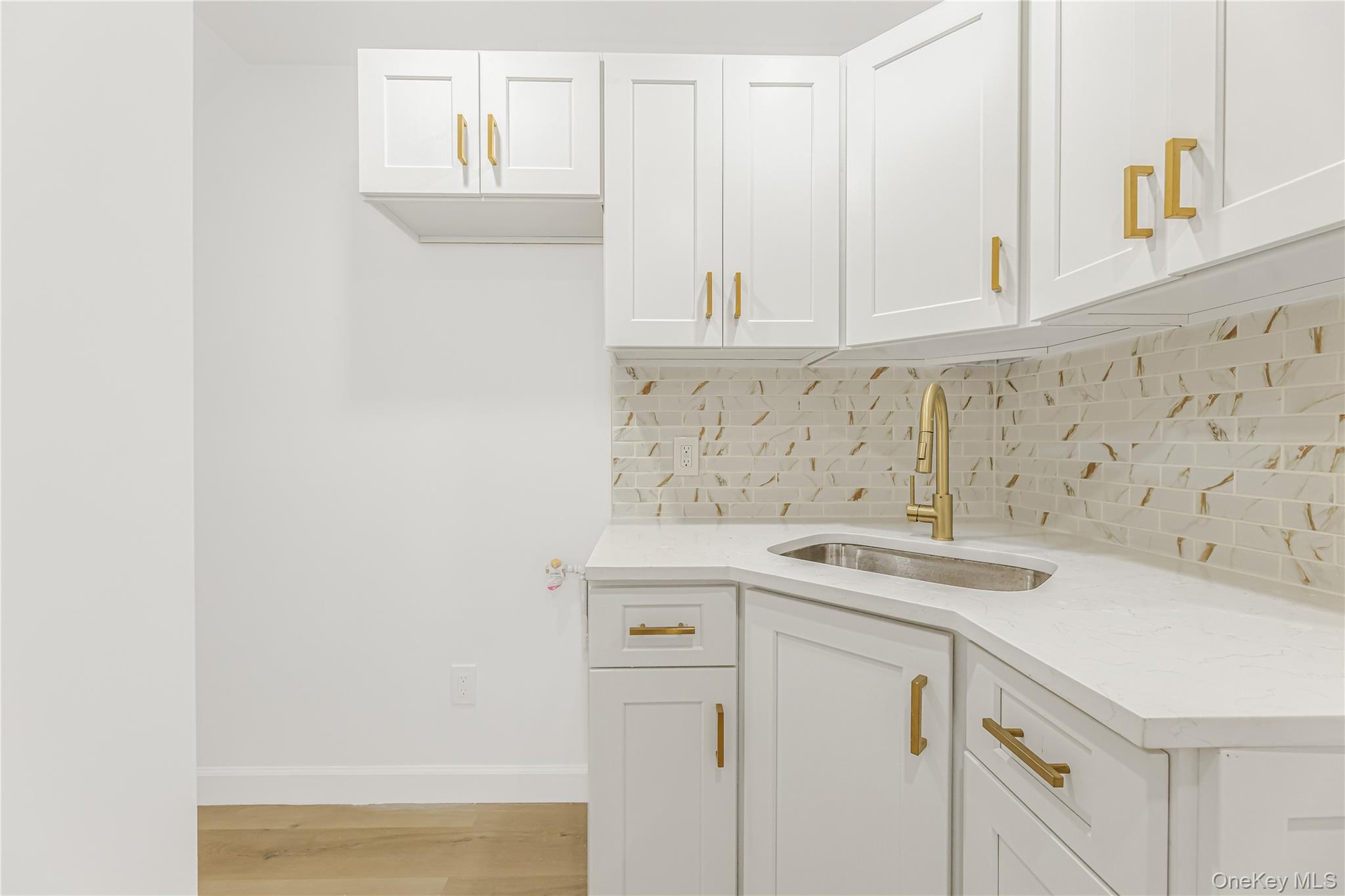 #20 photo, 3045 Grace Avenue, ブロンクス区 Bronx , NY 10469