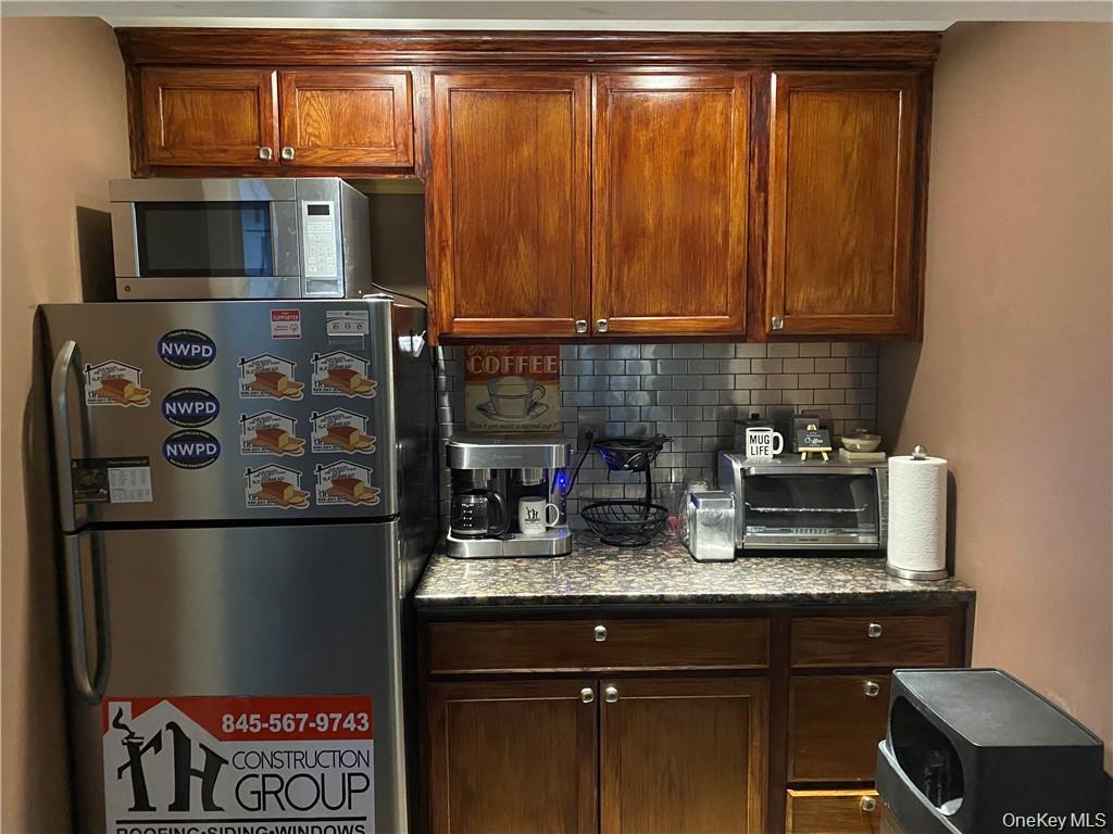 #8 photo, 42 Windsor Highway, New Windsor , NY 12553