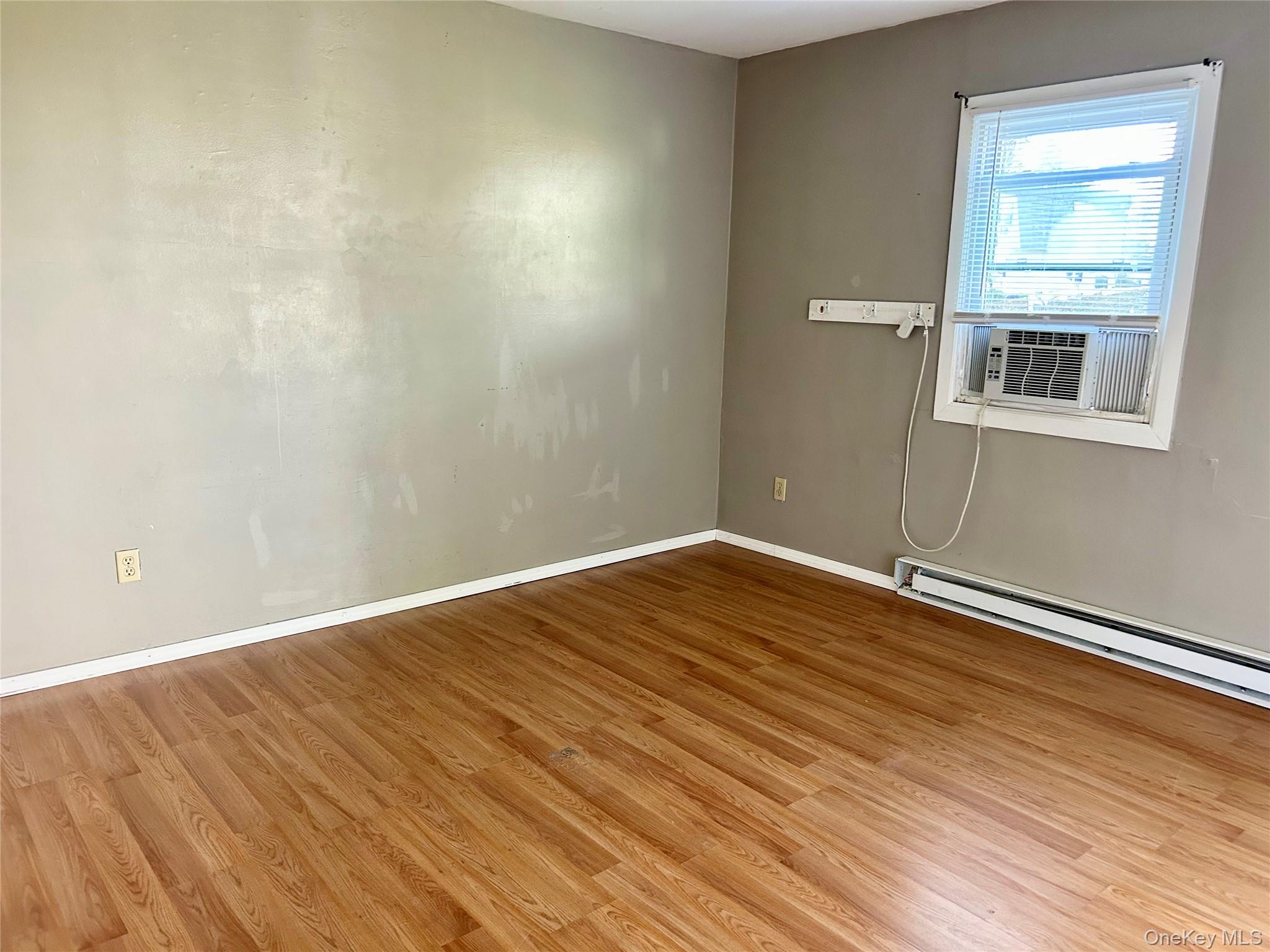 #8 photo, 10 White Gate Road, Wappingers Falls , NY 12590