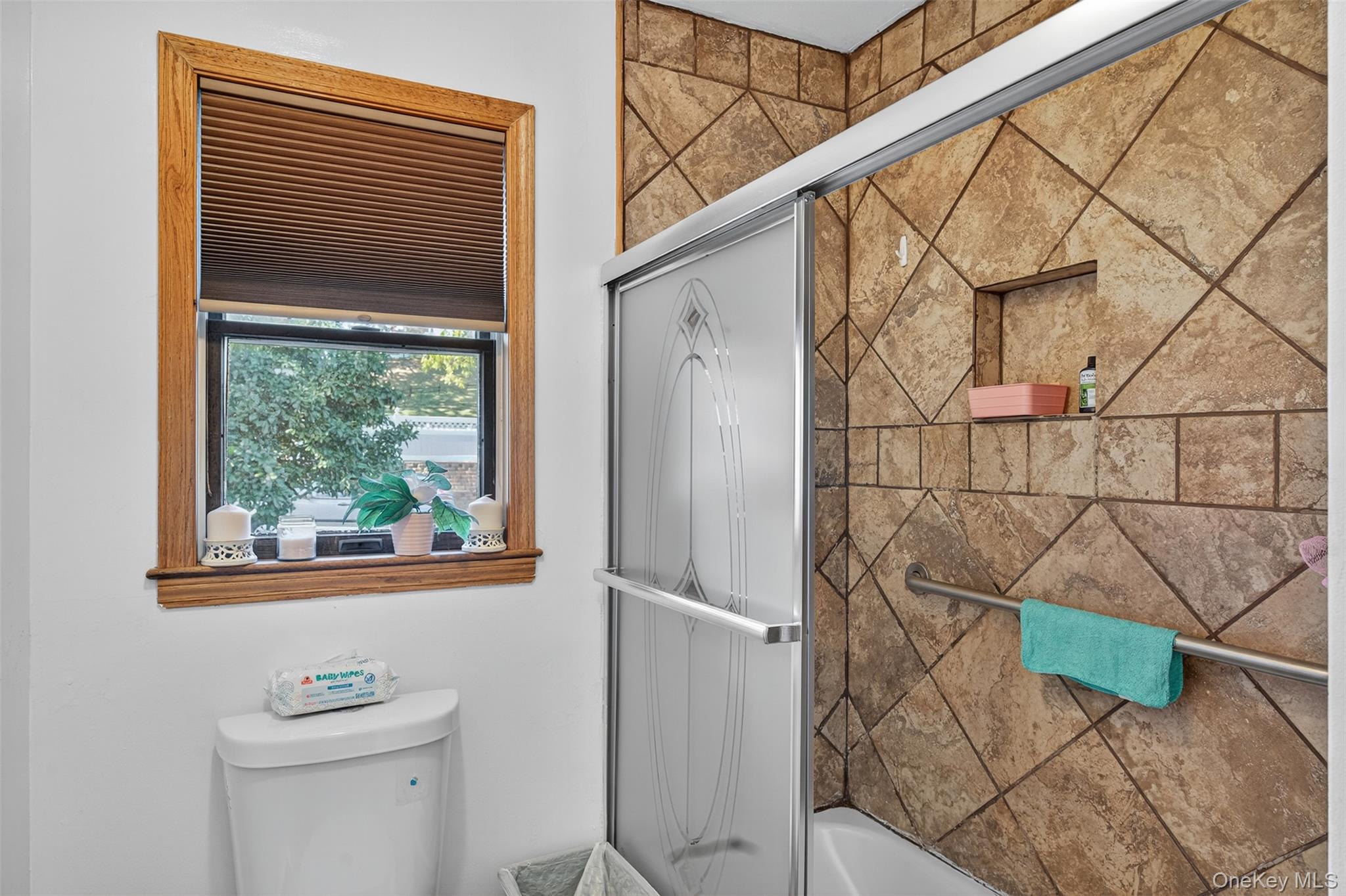 #17 photo, 7 Mount Rose Road, Marlboro , NY 12542