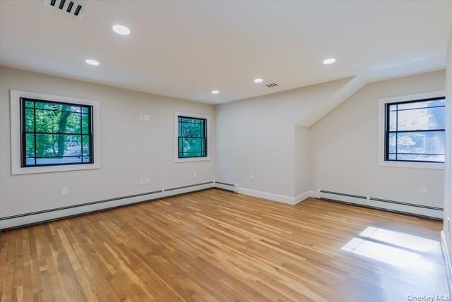 #20 photo, 5 Satterly Road, サフォーク郡 East Setauket , NY 11733