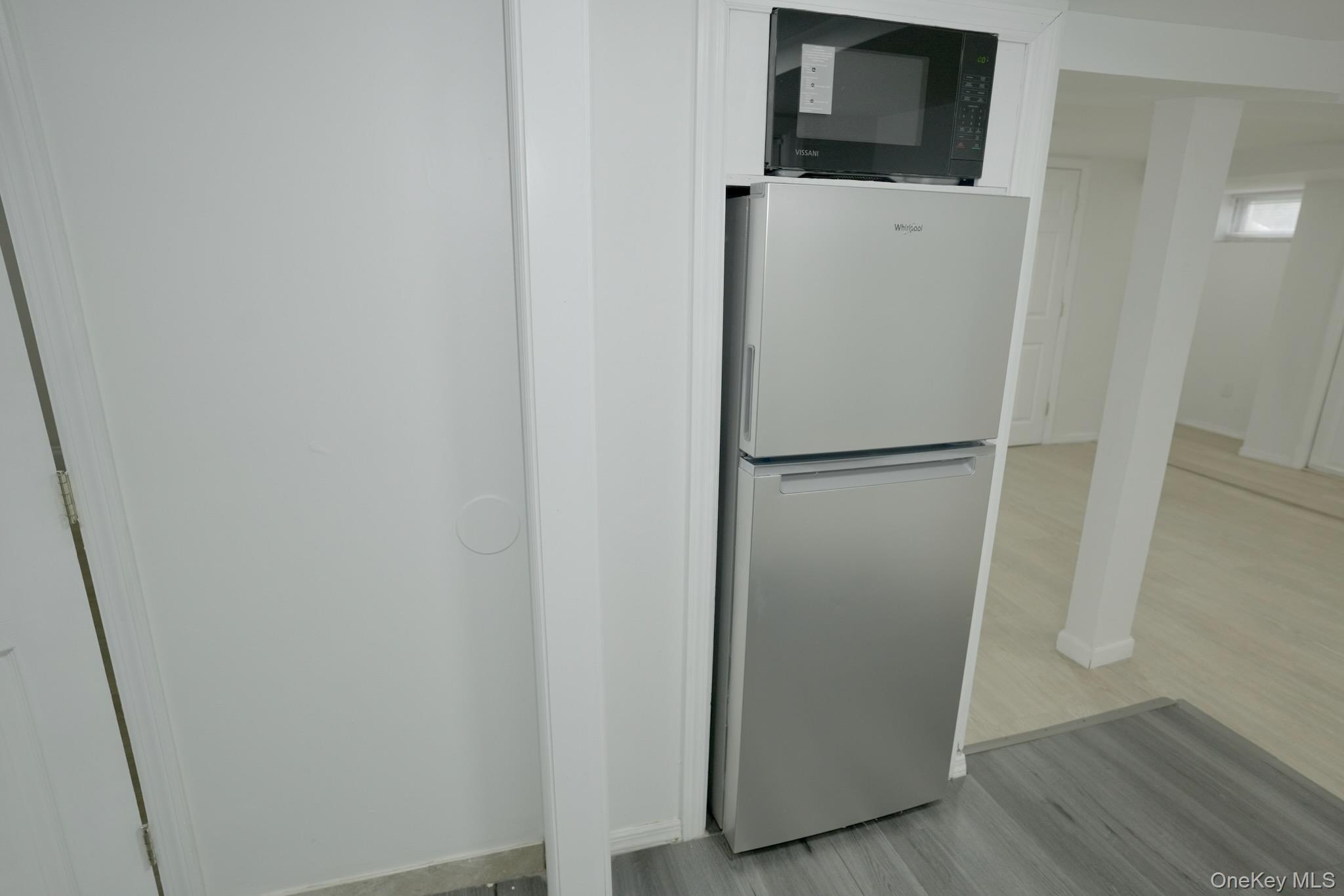 #7 photo, 61 Astor, ナッソー郡 Roosevelt , NY 11575