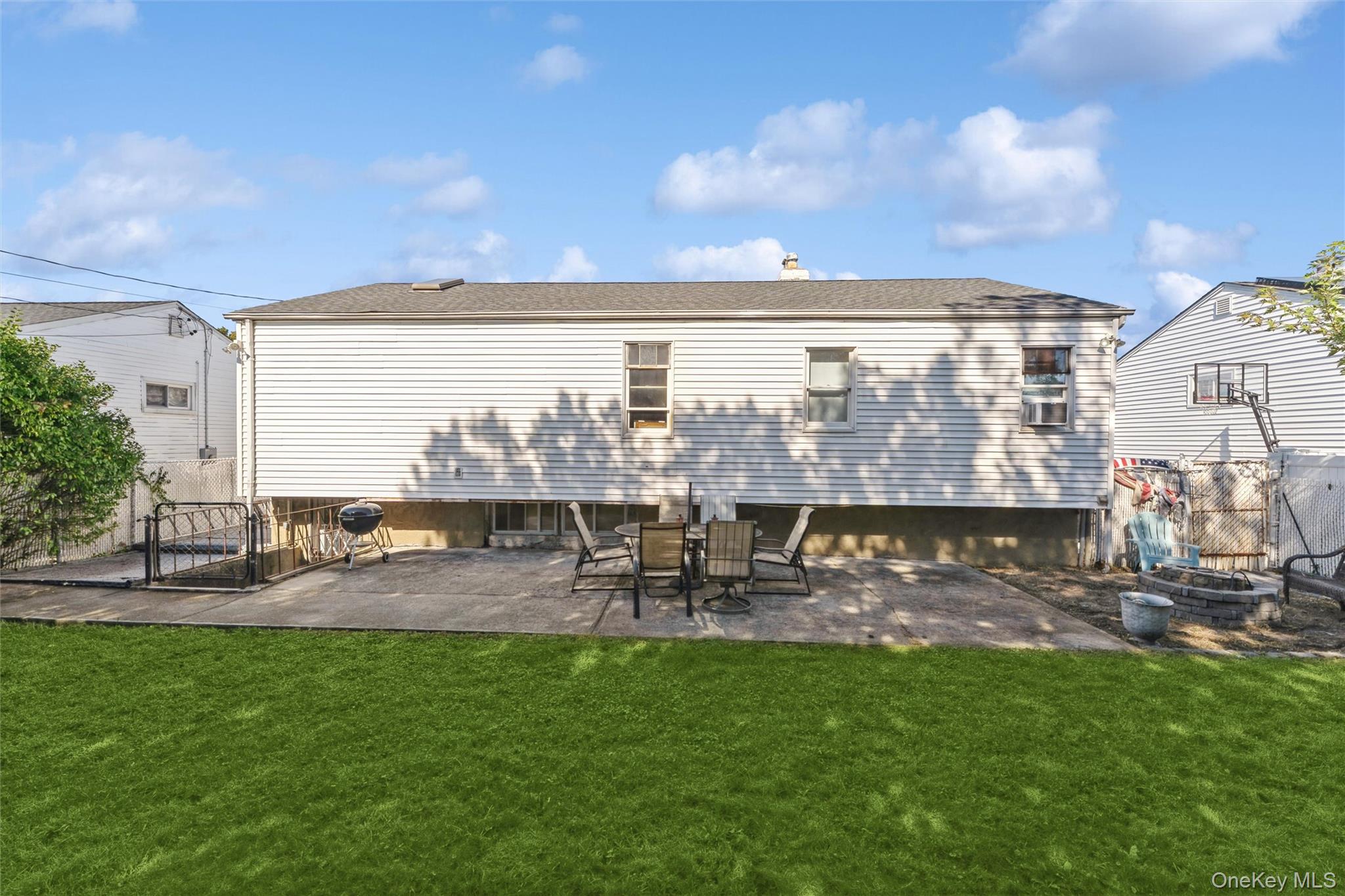 #14 photo, 3806 Windsor Drive, ナッソー郡 Bethpage , NY 11714