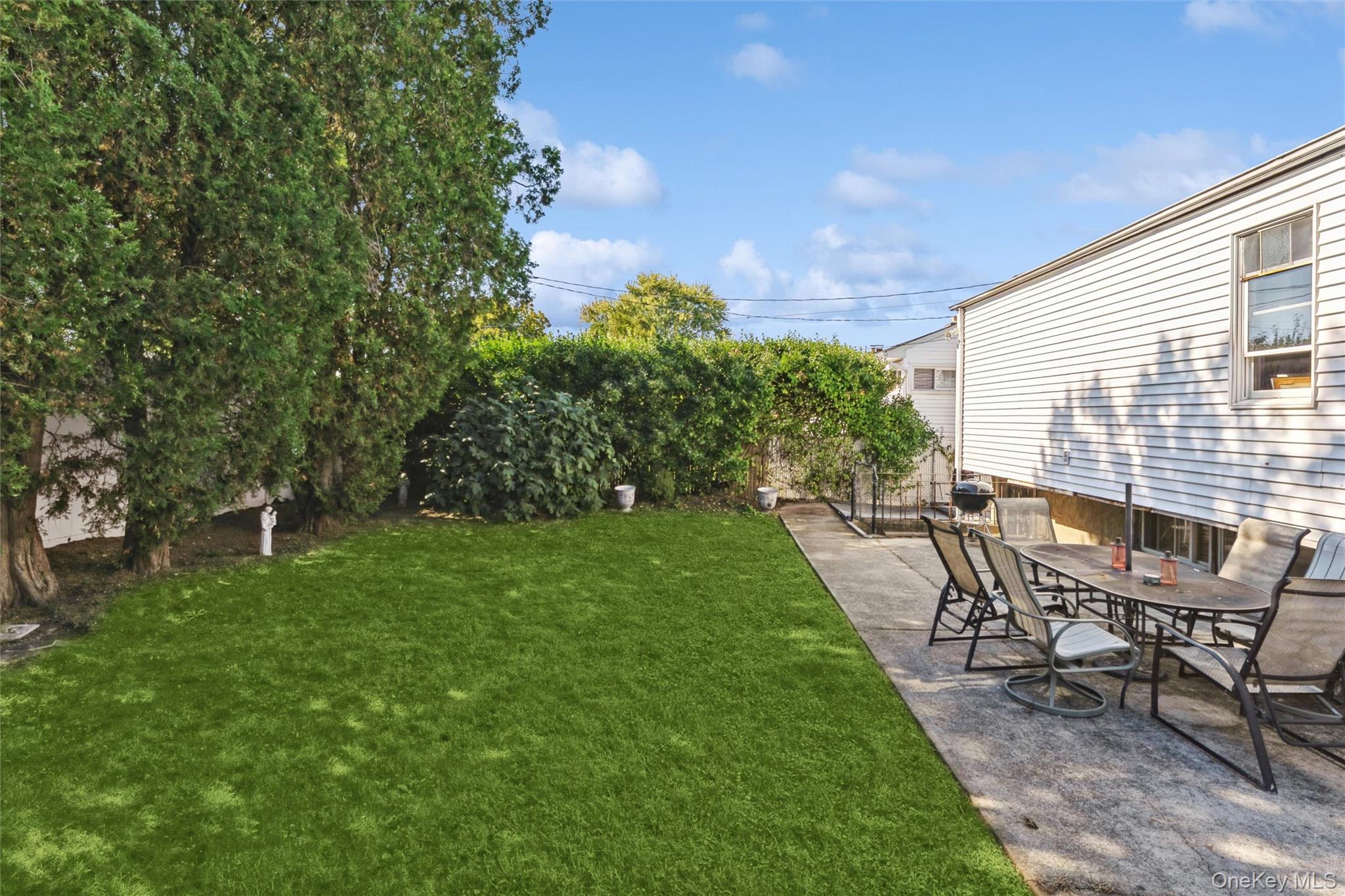 #16 photo, 3806 Windsor Drive, ナッソー郡 Bethpage , NY 11714