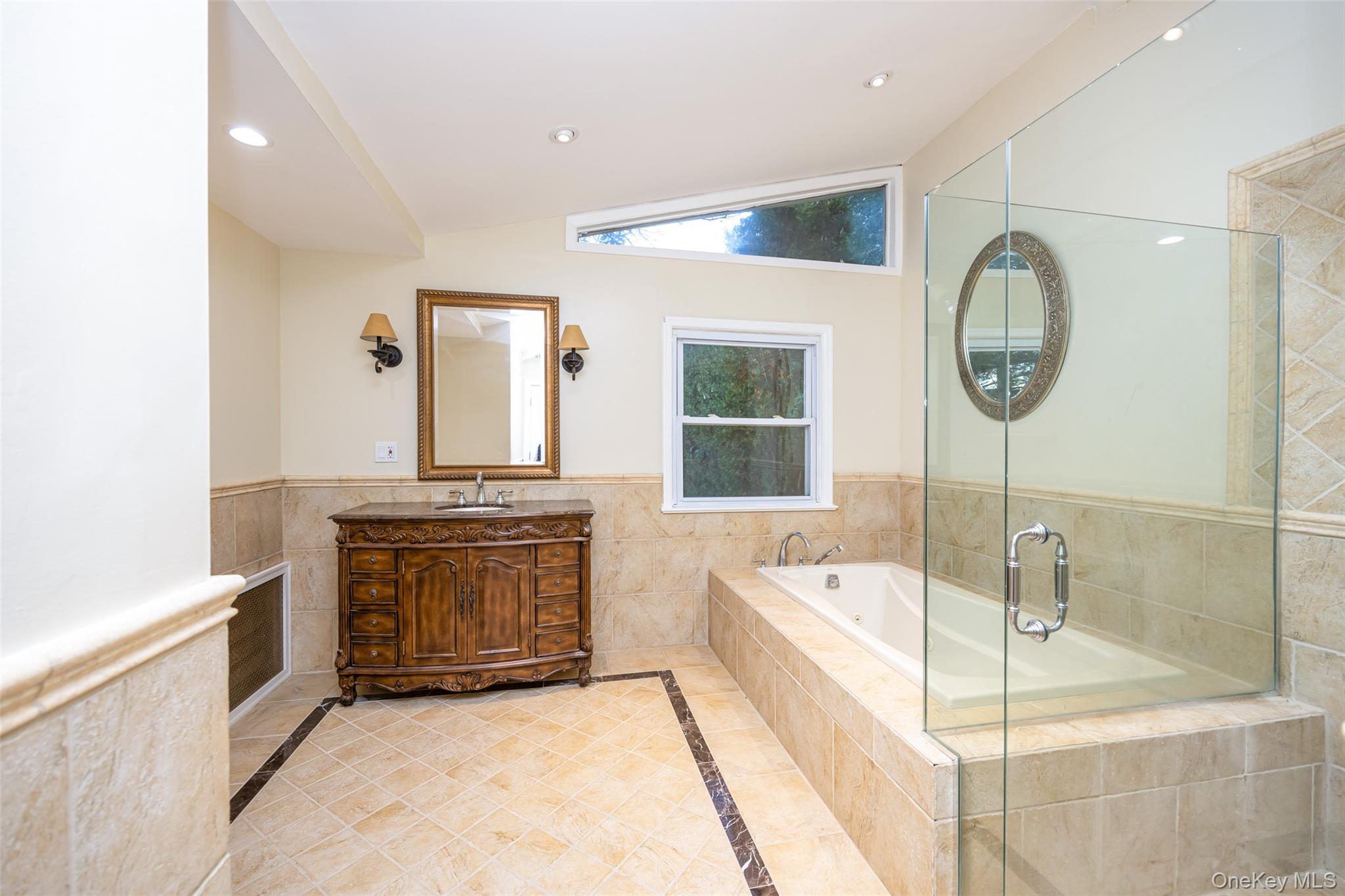 #11 photo, 36 Red Spring Lane, ナッソー郡 Glen Cove , NY 11542