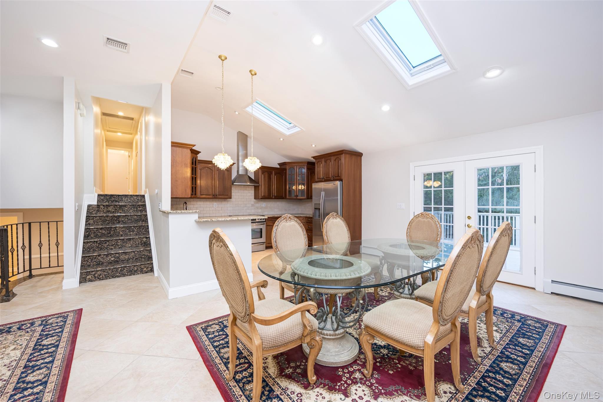 #4 photo, 36 Red Spring Lane, ナッソー郡 Glen Cove , NY 11542