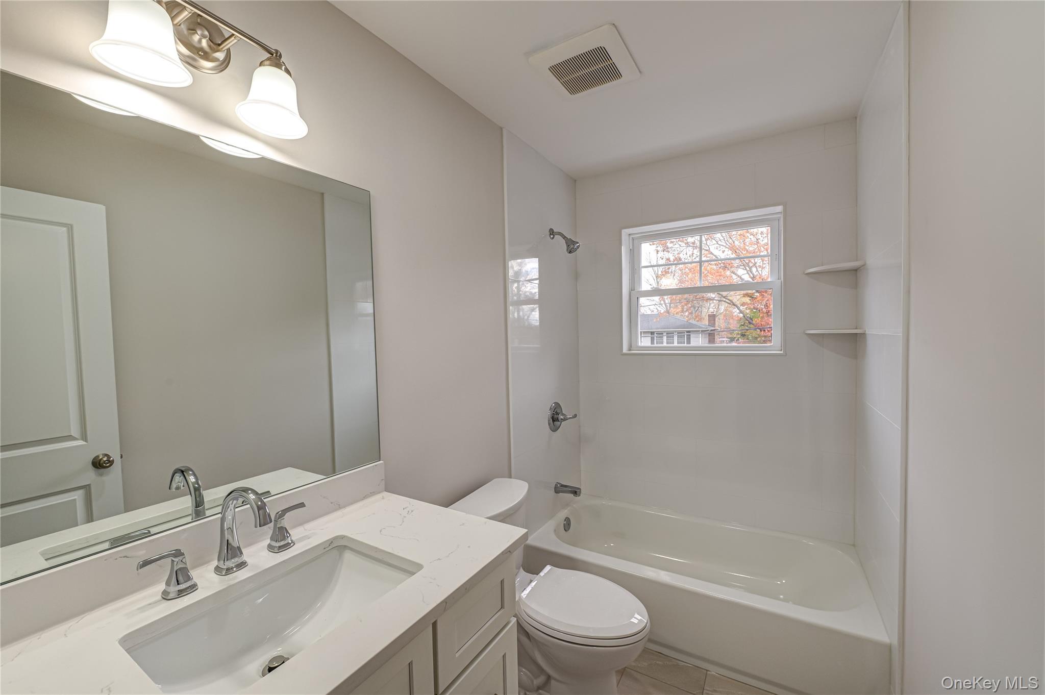 #17 photo, 4 Forest Avenue, Port Jefferson Station , NY 11776