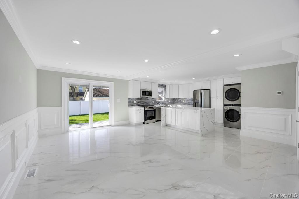 #16 photo, 41 Perry Street, ナッソー郡 Hempstead , NY 11550