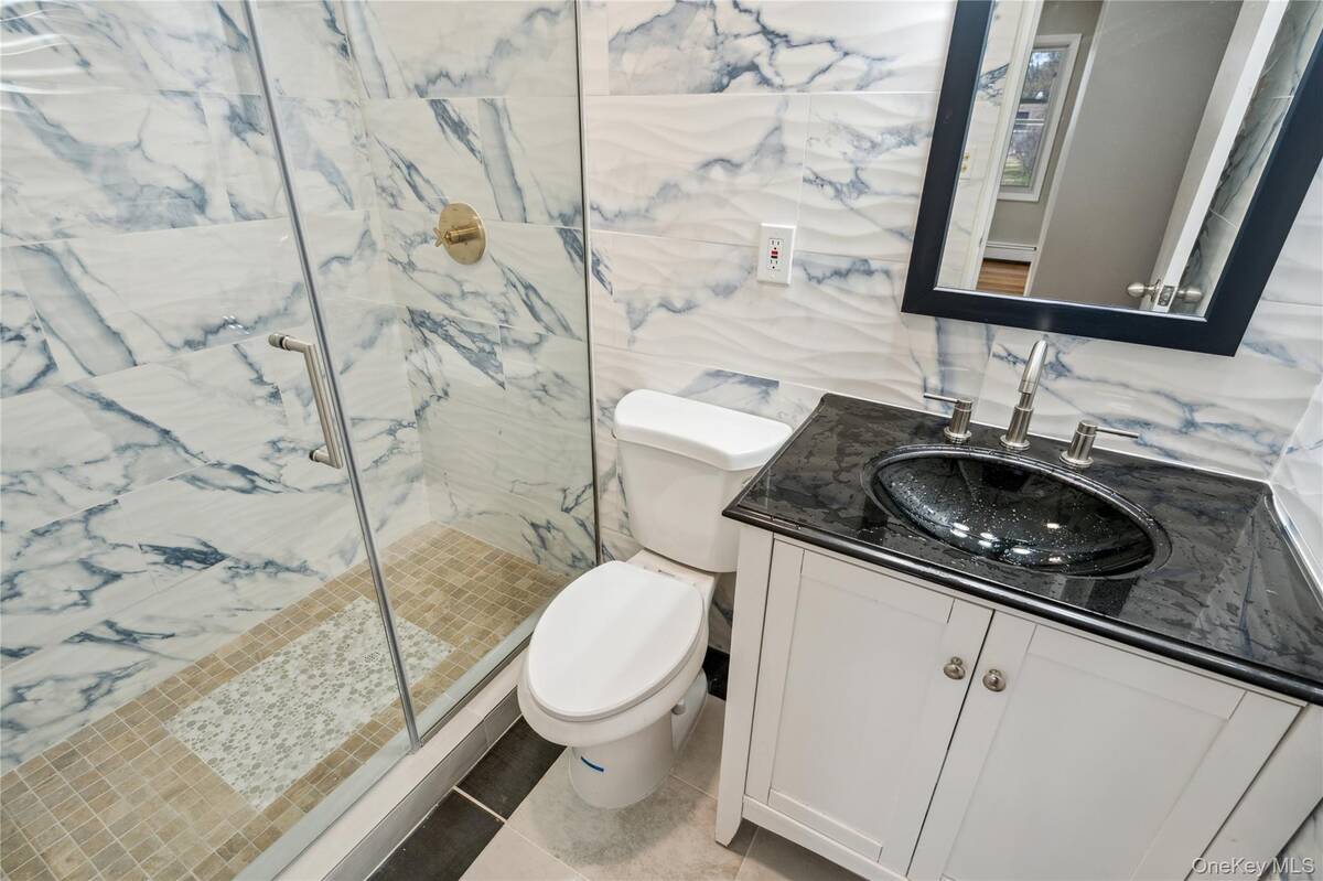 #22 photo, 36 Pinewood Drive, サフォーク郡 Commack , NY 11725