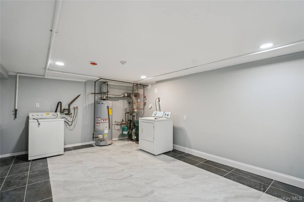 #30 photo, 36 Pinewood Drive, サフォーク郡 Commack , NY 11725