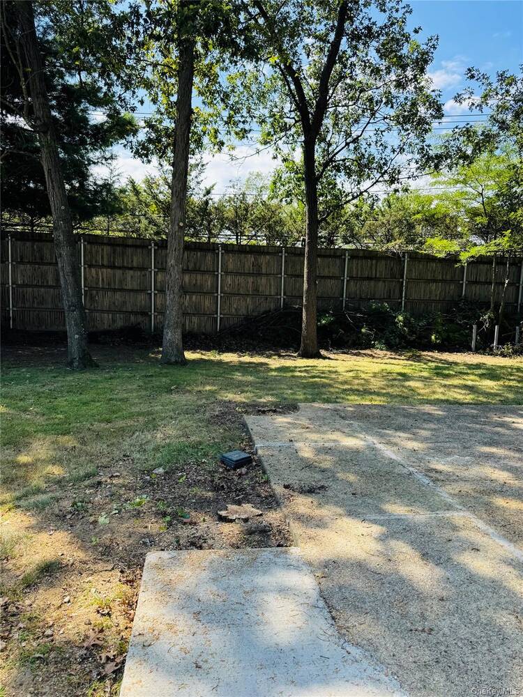 #34 photo, 36 Pinewood Drive, サフォーク郡 Commack , NY 11725