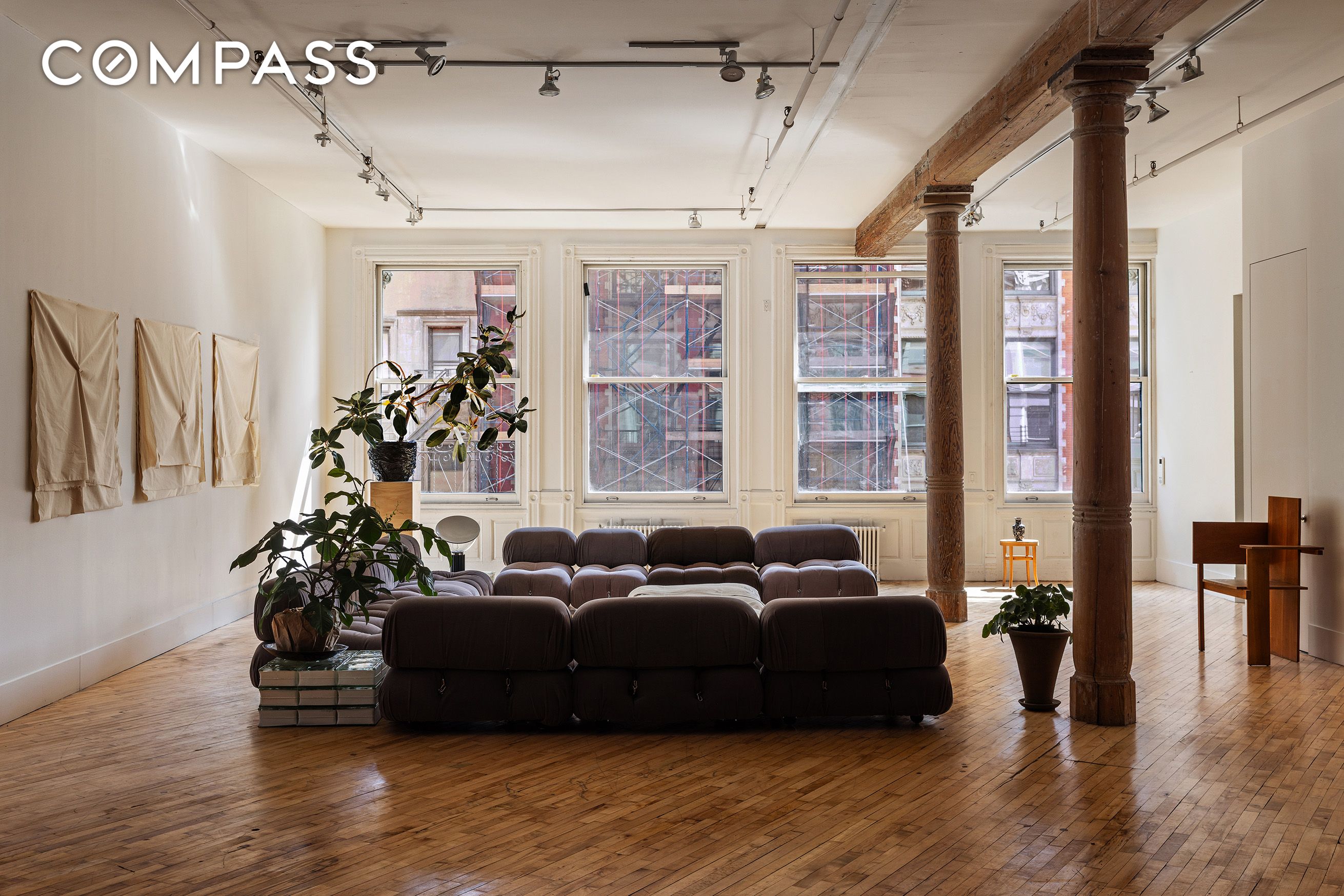 #1 photo, 515 Broadway, SoHo , NY 10012