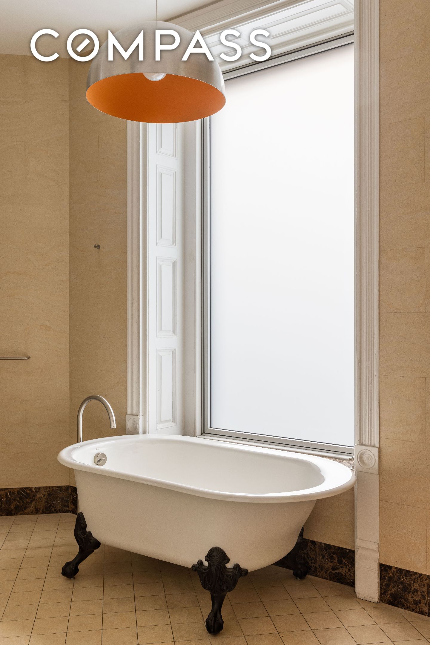 #12 photo, 515 Broadway, SoHo , NY 10012