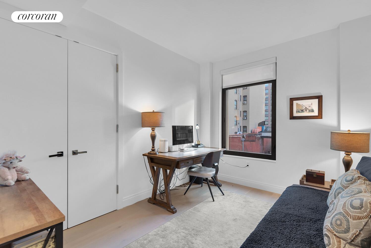 #5 photo, 212 W 95TH Street, マンハッタン Upper West Side , NY 10025