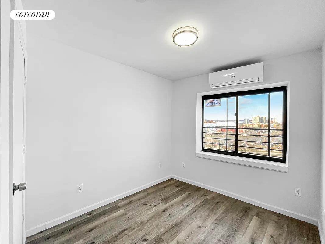 #5 photo, Bronx, Kingsbridge , NY 10463